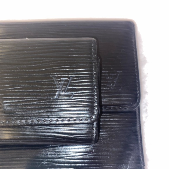 Authentic Louis Vuitton Black Epi Trifold Wallet And 4 Ring Key/Card Holder - Picture 6 of 14